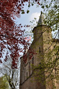 Southeast City Gate 1