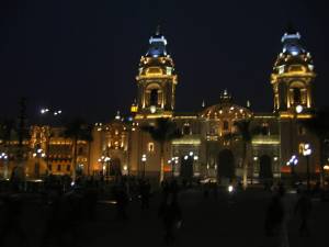 lima-cathedral-night