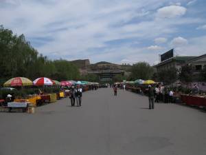 yunggang-caves-hawker-market-1